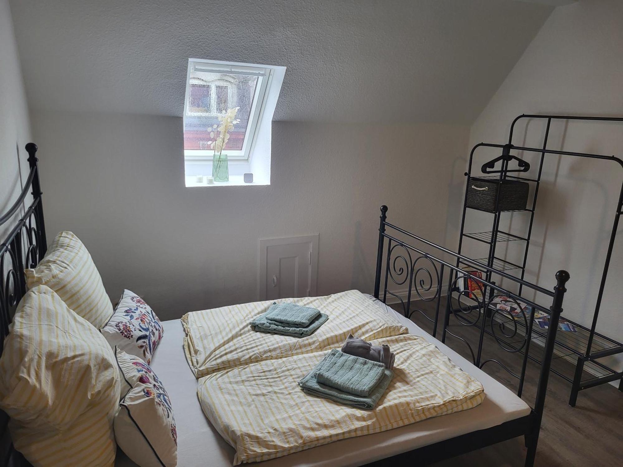 Idyllisches Zentrales Appartment - 24 H Check Inn Flensburg Bagian luar foto