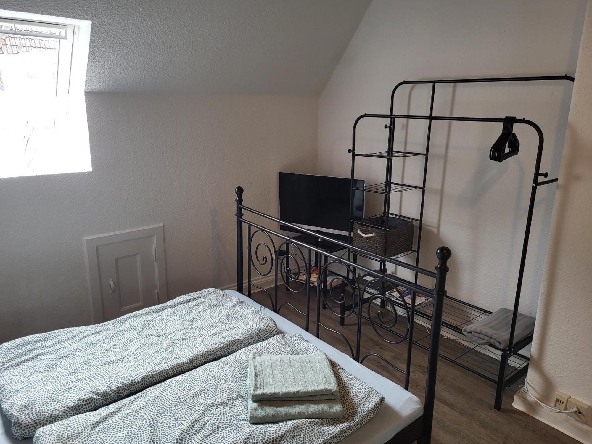 Idyllisches Zentrales Appartment - 24 H Check Inn Flensburg Bagian luar foto